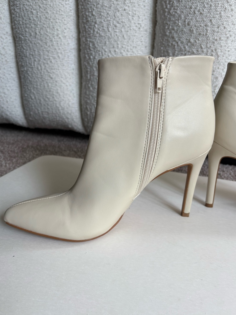 BCBGeneration Ivory Pointed Toe Stiletto Ankle Boots - Picture 2 of 9